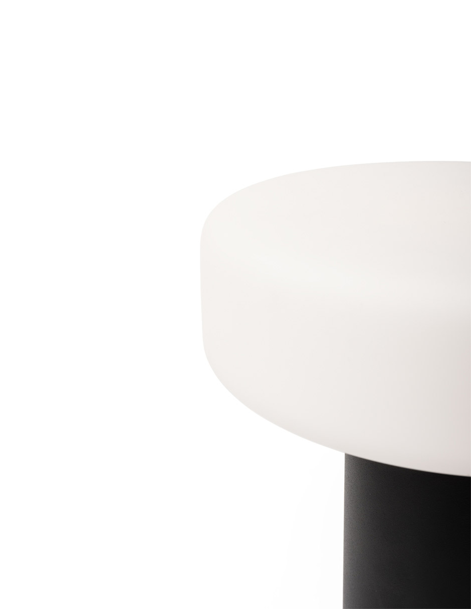 Lámpara de mesa LED Fanny