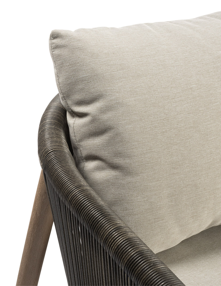 Silla Sara de madera teka