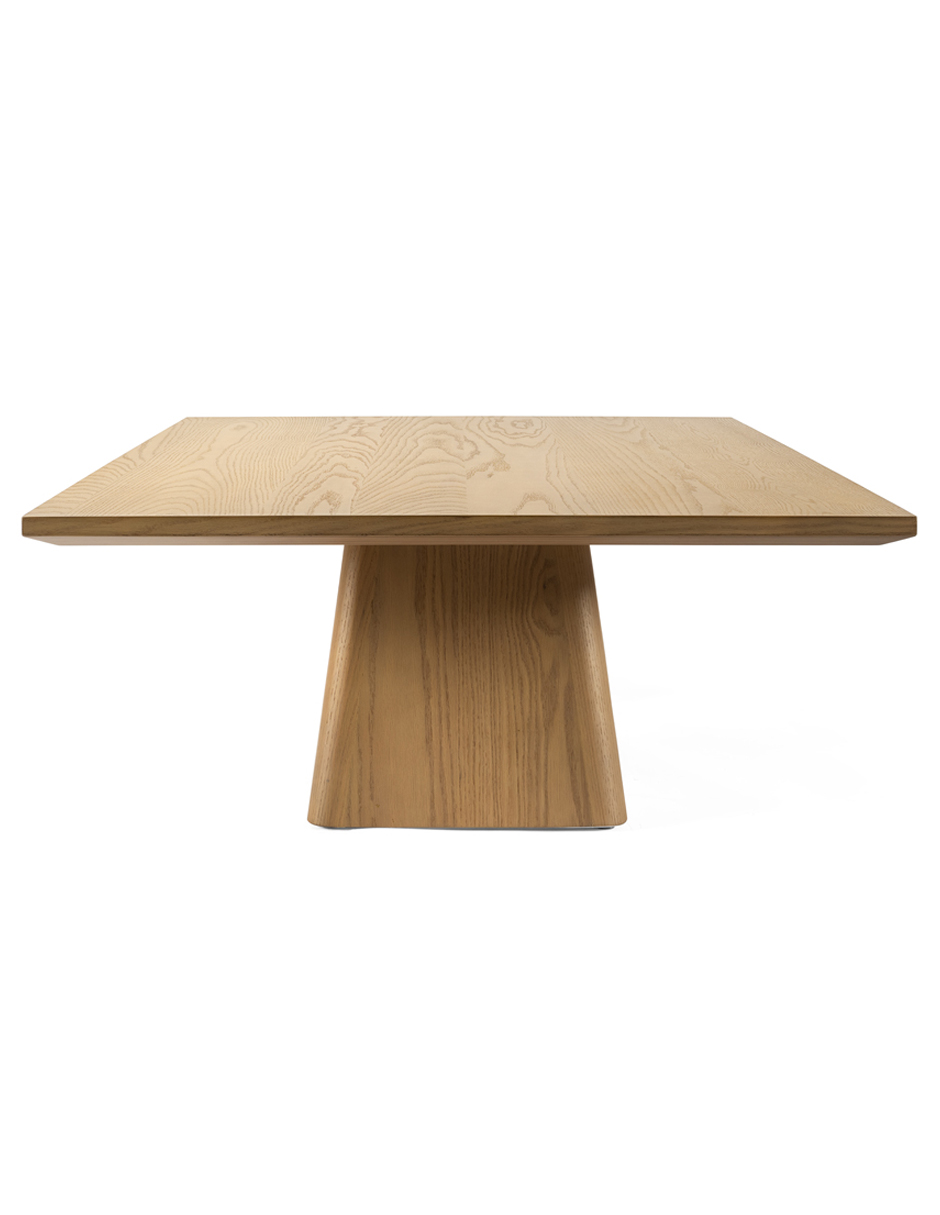 Mesa de centro Mara Dupuis de madera encino
