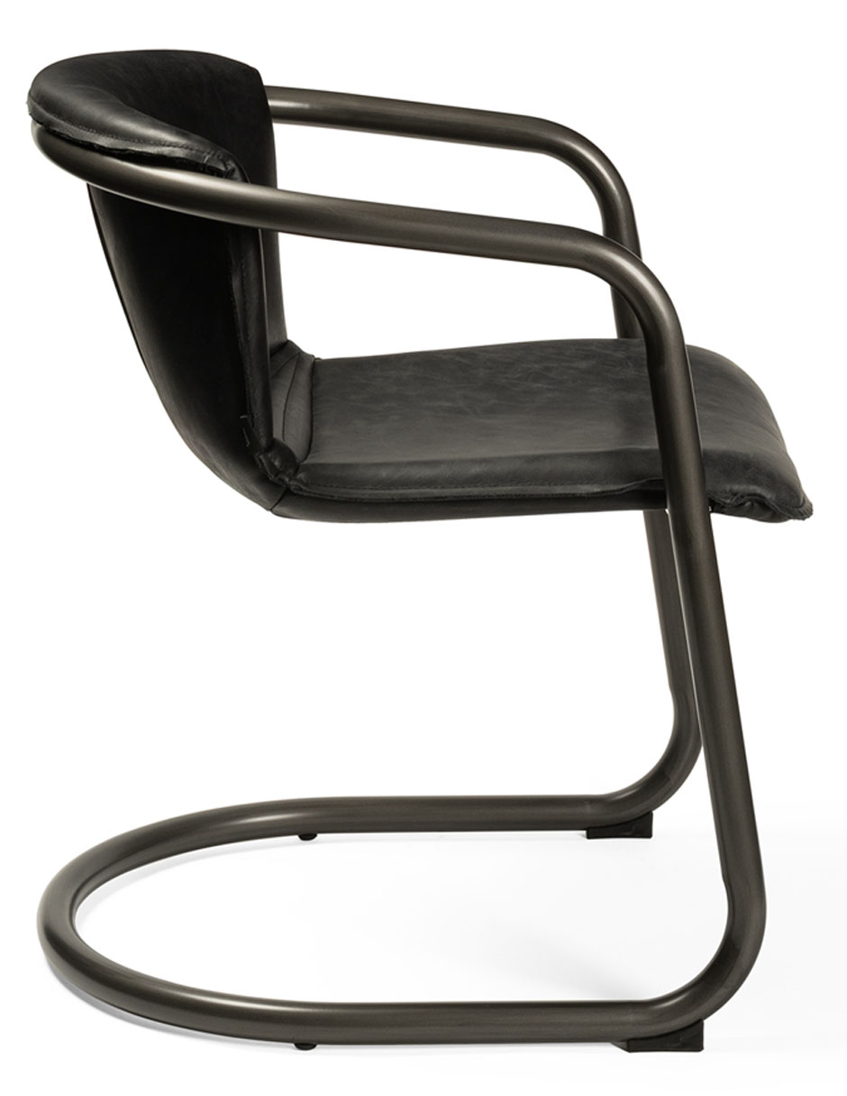 Silla con brazos Qatif de piel 3