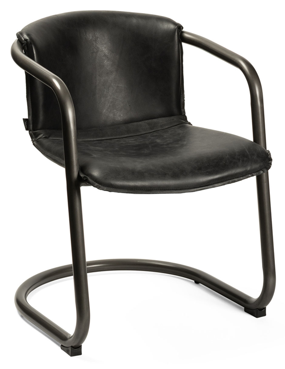 Silla con brazos Qatif de piel 4
