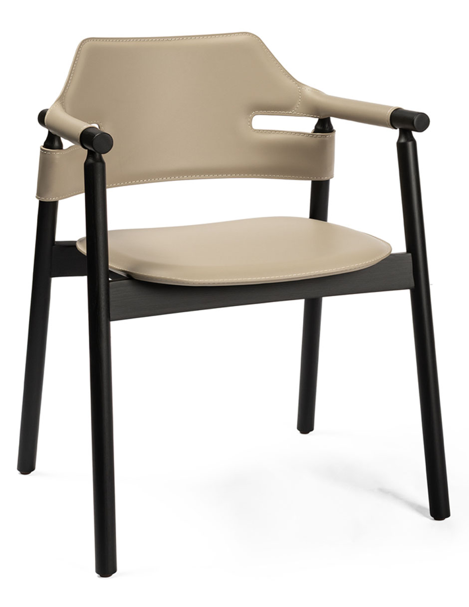 Silla con brazos Xaviera de piel 3
