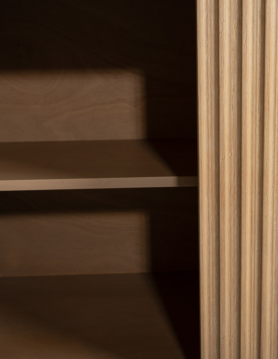 Bufetero Dana de madera encino 8