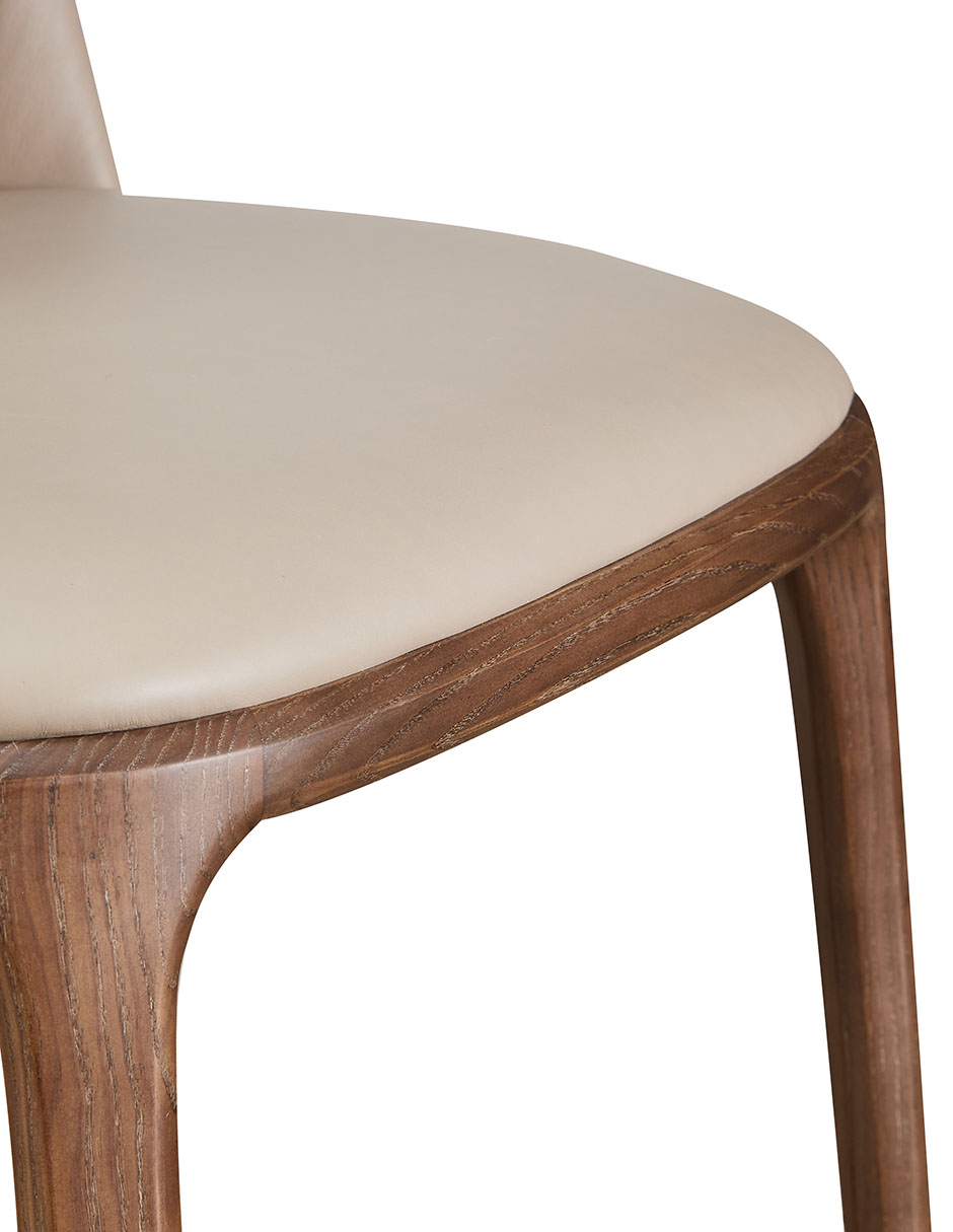 Silla Pau de piel 4